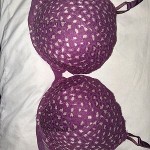 Victoria's Secret Scallop Edge PushUp Bra-38D-Burgandy & Gold Lace Detailing-N